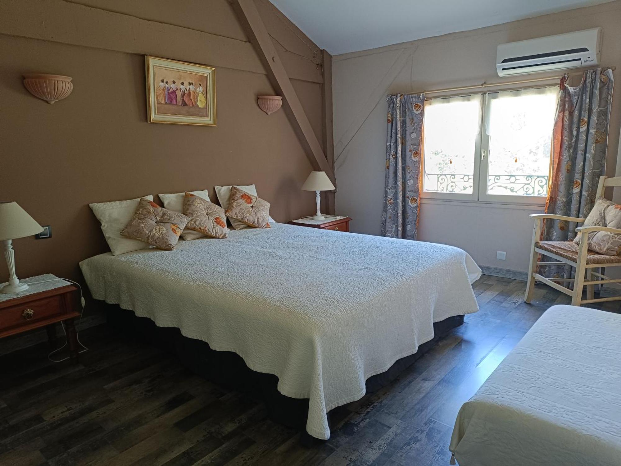 La Banastiere Hotel Vedène Quarto foto